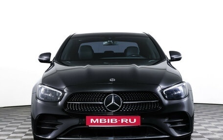 Mercedes-Benz E-Класс, 2020 год, 5 121 000 рублей, 2 фотография