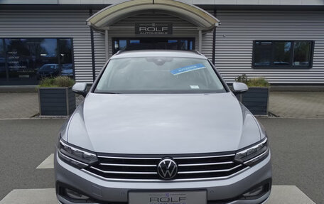 Volkswagen Passat, 2024 год, 3 273 267 рублей, 2 фотография