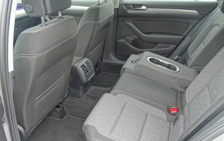 Volkswagen Passat, 2024 год, 3 273 267 рублей, 18 фотография