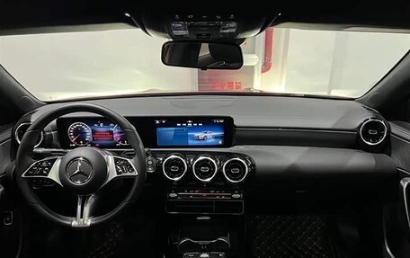 Mercedes-Benz A-Класс, 2023 год, 2 066 440 рублей, 12 фотография