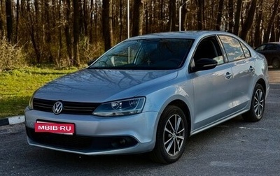 Volkswagen Jetta VI, 2013 год, 950 000 рублей, 1 фотография