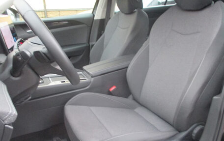 Volkswagen Passat, 2024 год, 3 824 865 рублей, 8 фотография