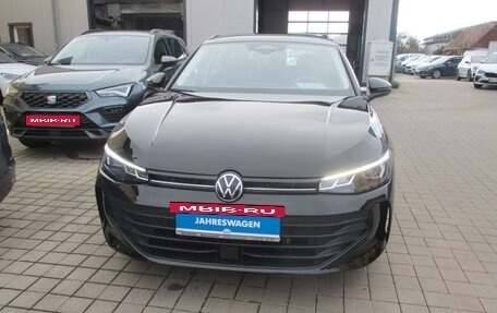 Volkswagen Passat, 2024 год, 3 824 865 рублей, 2 фотография