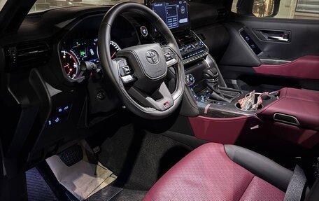 Toyota Highlander, 2026 год, 16 300 000 рублей, 6 фотография