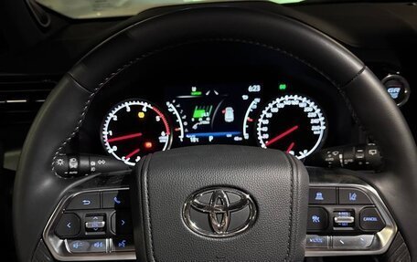 Toyota Highlander, 2026 год, 16 300 000 рублей, 7 фотография