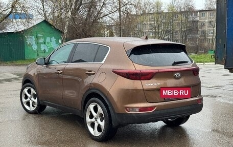 KIA Sportage IV рестайлинг, 2017 год, 1 700 000 рублей, 6 фотография