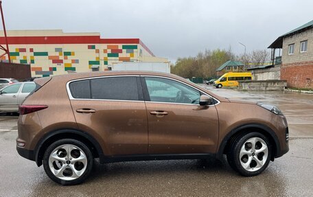 KIA Sportage IV рестайлинг, 2017 год, 1 700 000 рублей, 9 фотография