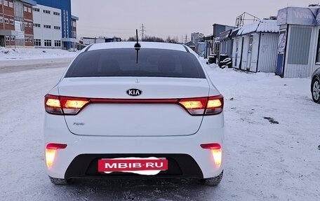 KIA Rio IV, 2019 год, 1 300 000 рублей, 2 фотография