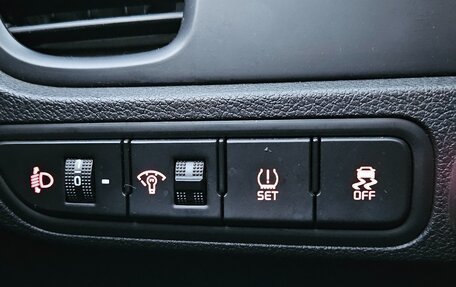 KIA Rio IV, 2019 год, 1 300 000 рублей, 13 фотография