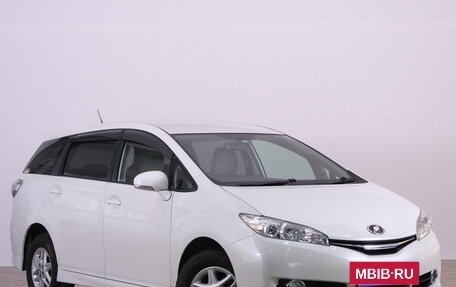Toyota Wish II, 2017 год, 1 799 000 рублей, 2 фотография