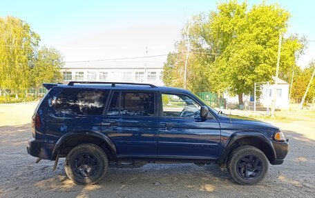 Mitsubishi Pajero Sport II рестайлинг, 2000 год, 599 999 рублей, 5 фотография