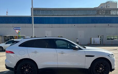 Jaguar F-Pace, 2016 год, 2 900 000 рублей, 3 фотография