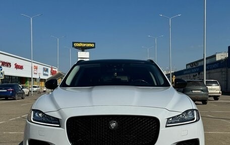 Jaguar F-Pace, 2016 год, 2 900 000 рублей, 19 фотография