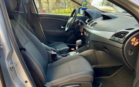 Renault Fluence I, 2010 год, 735 000 рублей, 19 фотография