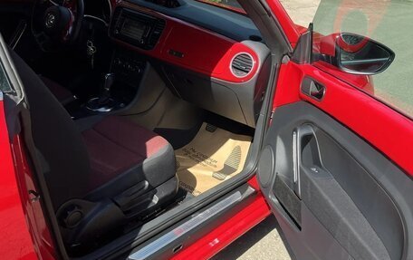 Volkswagen Beetle, 2013 год, 1 727 000 рублей, 3 фотография