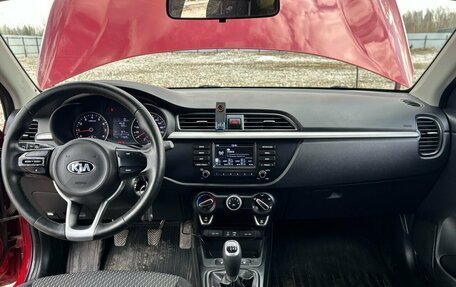 KIA Rio IV, 2017 год, 1 245 000 рублей, 5 фотография