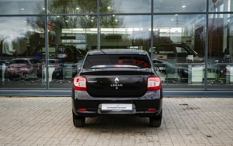 Renault Logan II, 2017 год, 800 000 рублей, 4 фотография