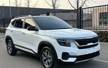 KIA Seltos I, 2023 год, 2 300 000 рублей, 3 фотография