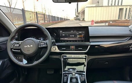 KIA Seltos I, 2023 год, 2 300 000 рублей, 10 фотография