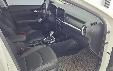 KIA K3, 2022 год, 1 900 000 рублей, 9 фотография