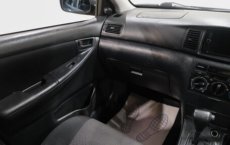 Toyota Corolla, 2004 год, 589 000 рублей, 16 фотография