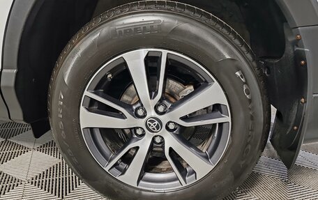 Toyota RAV4, 2018 год, 2 329 000 рублей, 18 фотография