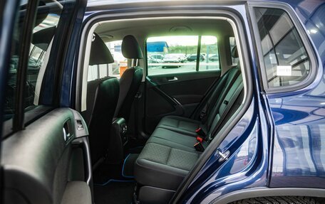 Volkswagen Tiguan I, 2011 год, 1 000 000 рублей, 14 фотография