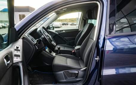 Volkswagen Tiguan I, 2011 год, 1 000 000 рублей, 12 фотография