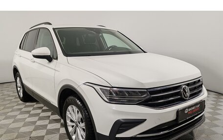 Volkswagen Tiguan II, 2020 год, 2 449 000 рублей, 3 фотография