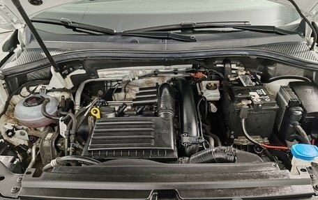 Volkswagen Tiguan II, 2020 год, 2 449 000 рублей, 9 фотография