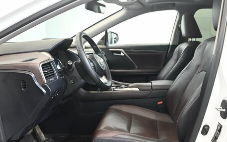 Lexus RX IV рестайлинг, 2017 год, 3 990 000 рублей, 10 фотография