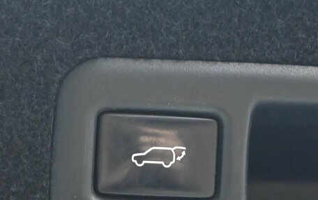 Lexus RX IV рестайлинг, 2017 год, 3 990 000 рублей, 12 фотография