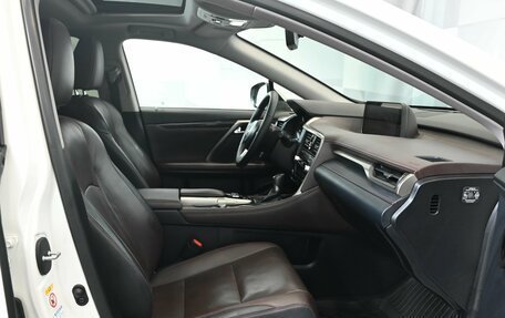 Lexus RX IV рестайлинг, 2017 год, 3 990 000 рублей, 11 фотография