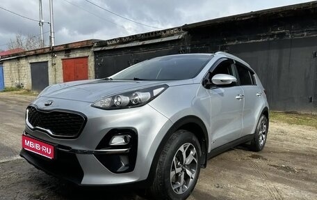 KIA Sportage IV рестайлинг, 2019 год, 2 100 000 рублей, 1 фотография