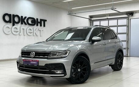 Volkswagen Tiguan II, 2019 год, 2 479 000 рублей, 1 фотография