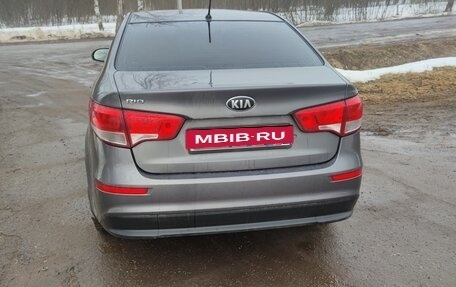 KIA Rio III рестайлинг, 2015 год, 635 000 рублей, 2 фотография