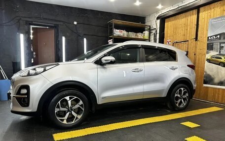 KIA Sportage IV рестайлинг, 2019 год, 2 100 000 рублей, 5 фотография