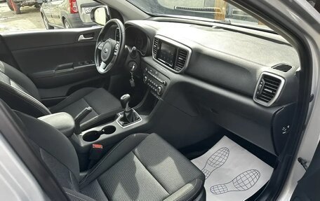 KIA Sportage IV рестайлинг, 2019 год, 2 100 000 рублей, 7 фотография