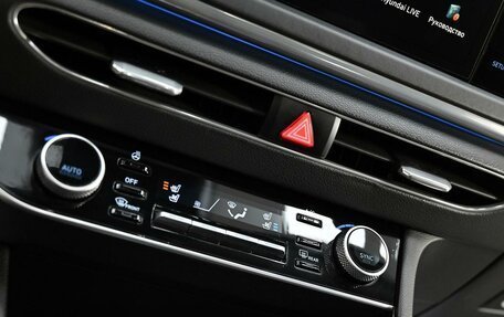 Hyundai Sonata VIII, 2019 год, 2 115 000 рублей, 14 фотография