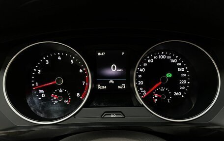 Volkswagen Tiguan II, 2019 год, 2 479 000 рублей, 15 фотография