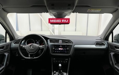 Volkswagen Tiguan II, 2019 год, 2 479 000 рублей, 13 фотография