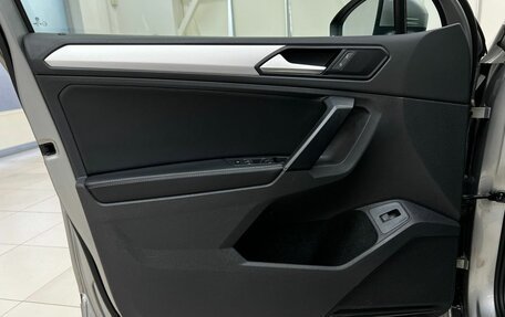 Volkswagen Tiguan II, 2019 год, 2 479 000 рублей, 26 фотография