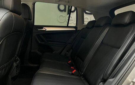 Volkswagen Tiguan II, 2019 год, 2 479 000 рублей, 31 фотография