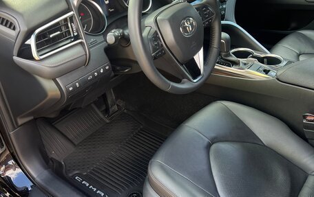 Toyota Camry, 2018 год, 3 150 000 рублей, 8 фотография