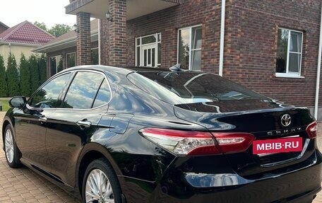 Toyota Camry, 2018 год, 3 150 000 рублей, 4 фотография