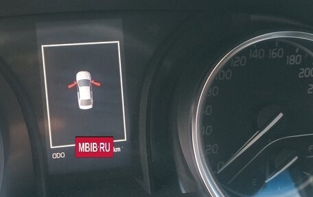 Toyota Camry, 2018 год, 2 700 000 рублей, 10 фотография