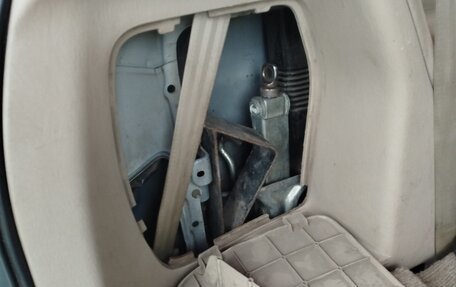 Toyota Gaia, 1999 год, 450 000 рублей, 15 фотография