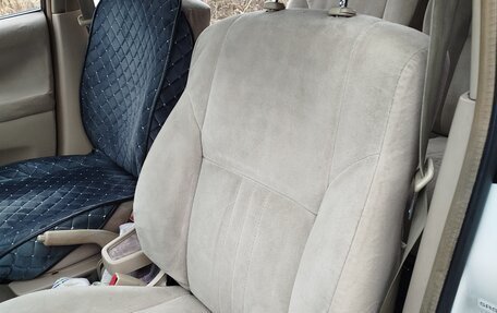 Toyota Gaia, 1999 год, 450 000 рублей, 14 фотография