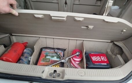 Toyota Gaia, 1999 год, 450 000 рублей, 13 фотография