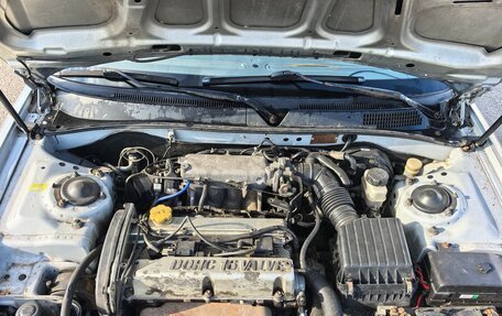 KIA Magentis I, 2003 год, 250 000 рублей, 17 фотография